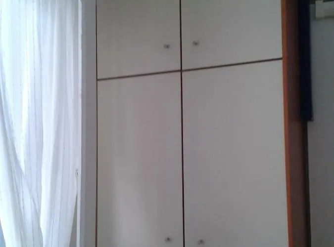 Siviri, The Beautiful Sunset Case de vacanță